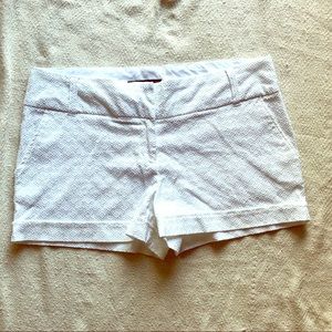 Sz 13/14 Maurices white shorts with front pockets